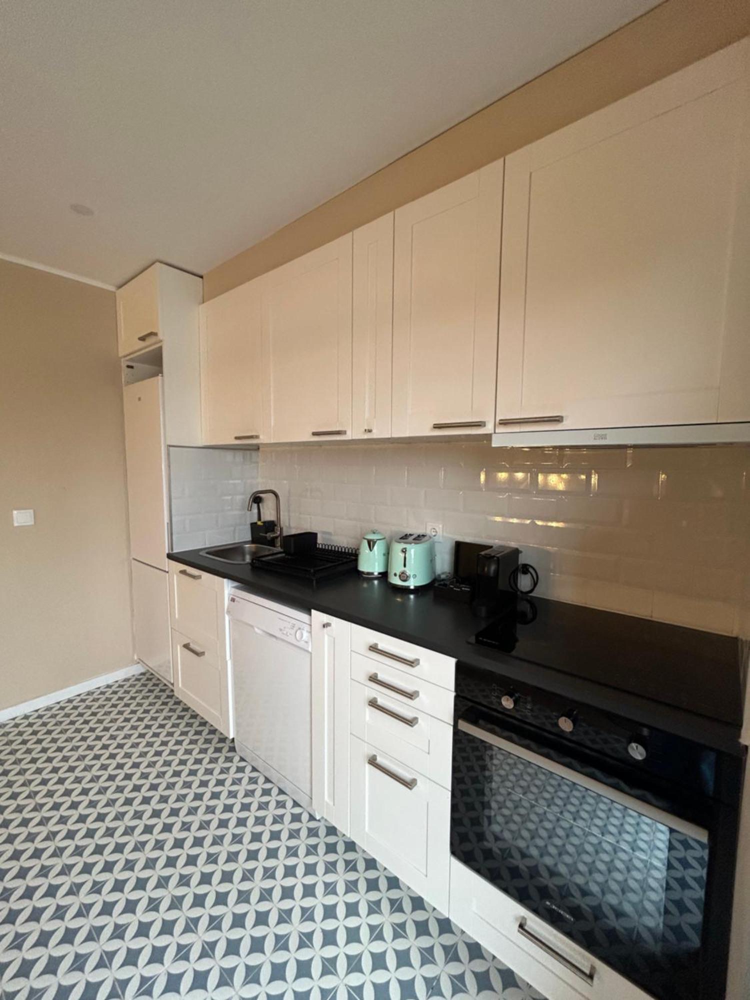 Oporto Near Family Apartments - Free Parking Εξωτερικό φωτογραφία