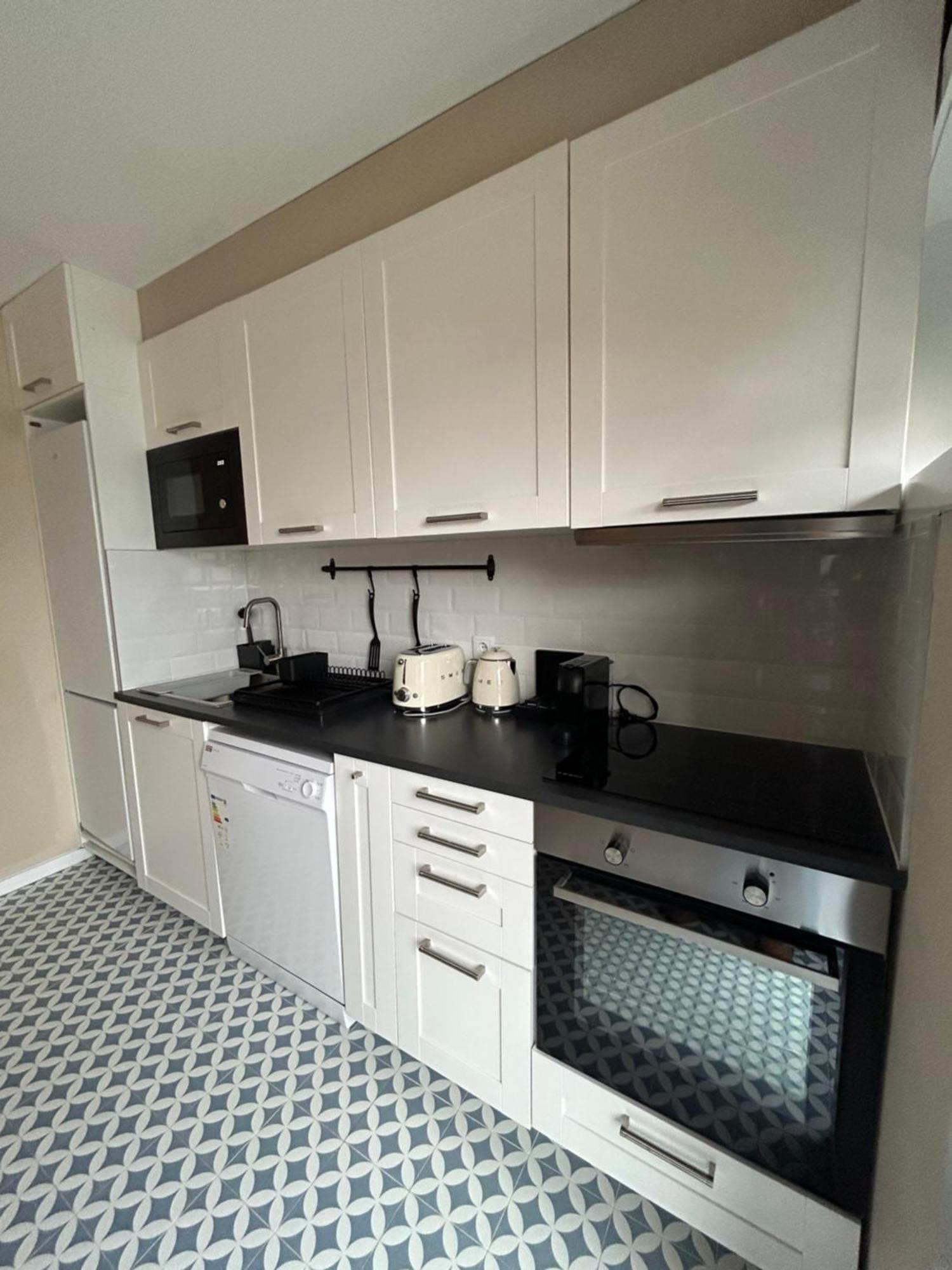 Oporto Near Family Apartments - Free Parking Εξωτερικό φωτογραφία