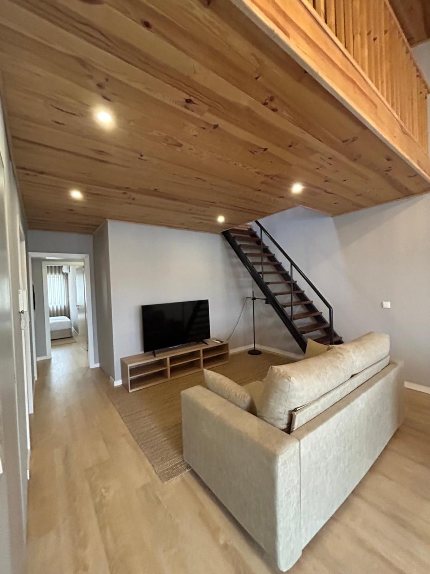 Oporto Near Family Apartments - Free Parking Εξωτερικό φωτογραφία